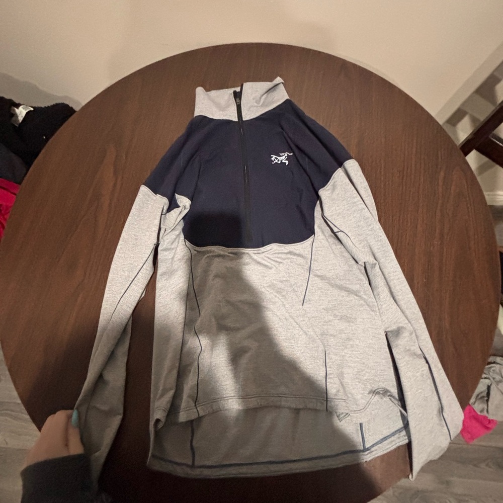 Arc'teryx Navy and Light Gray Half-Zip Pullover Top